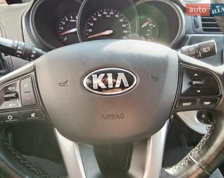 Коричневый Киа Рио, объемом двигателя 1.12 л и пробегом 236 тыс. км за 5600 $, фото 10 на Automoto.ua
