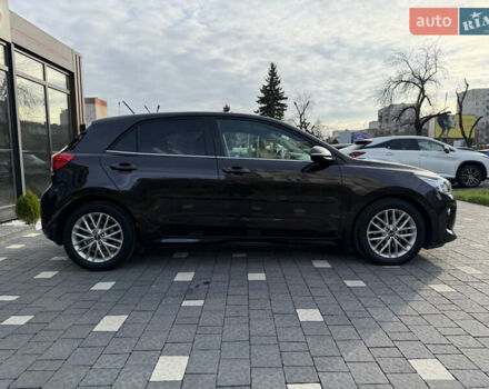 Коричневий Кіа Ріо, об'ємом двигуна 1.4 л та пробігом 82 тис. км за 14800 $, фото 6 на Automoto.ua