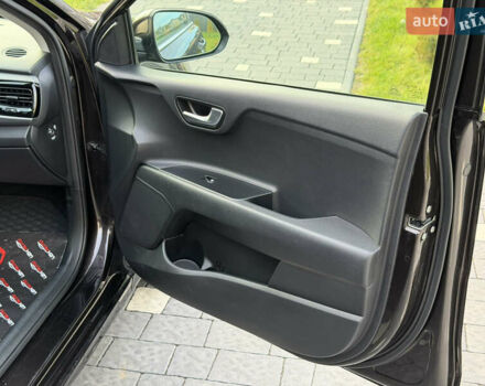 Коричневий Кіа Ріо, об'ємом двигуна 1.4 л та пробігом 82 тис. км за 14800 $, фото 43 на Automoto.ua