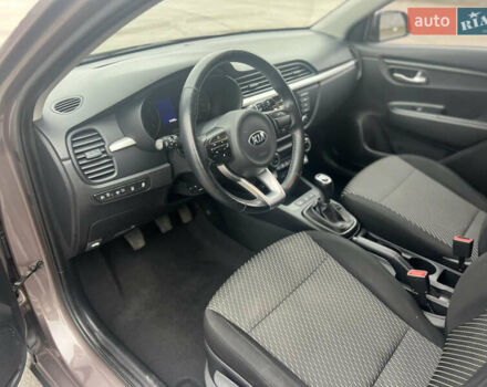 Коричневый Киа Рио, объемом двигателя 1.59 л и пробегом 65 тыс. км за 12800 $, фото 10 на Automoto.ua