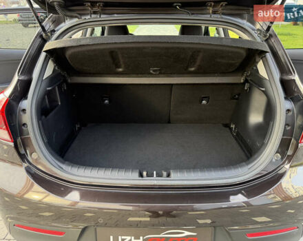 Коричневий Кіа Ріо, об'ємом двигуна 1.4 л та пробігом 82 тис. км за 14800 $, фото 58 на Automoto.ua