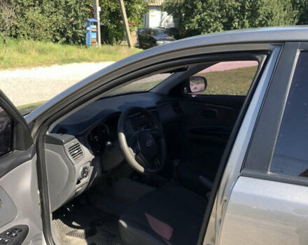 Коричневий Кіа Ріо, об'ємом двигуна 1.4 л та пробігом 270 тис. км за 4200 $, фото 8 на Automoto.ua