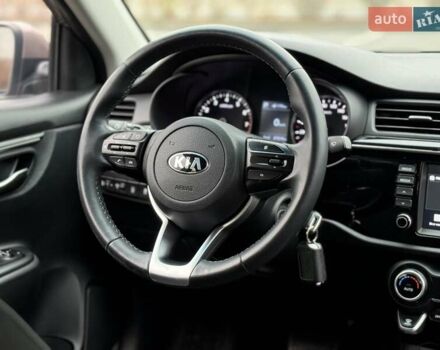Коричневый Киа Рио, объемом двигателя 1.59 л и пробегом 67 тыс. км за 11800 $, фото 64 на Automoto.ua