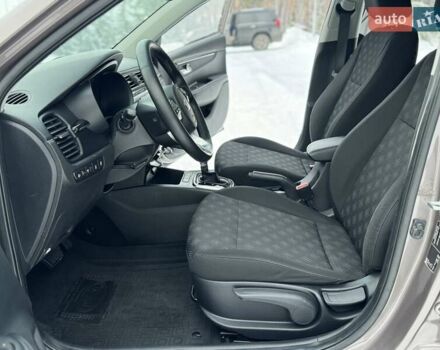 Коричневый Киа Рио, объемом двигателя 1.59 л и пробегом 67 тыс. км за 11800 $, фото 24 на Automoto.ua