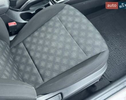 Коричневый Киа Рио, объемом двигателя 1.59 л и пробегом 67 тыс. км за 11800 $, фото 52 на Automoto.ua