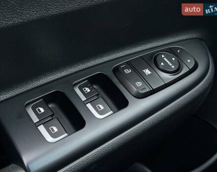 Коричневый Киа Рио, объемом двигателя 1.59 л и пробегом 67 тыс. км за 11800 $, фото 23 на Automoto.ua