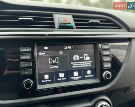 Коричневый Киа Рио, объемом двигателя 1.59 л и пробегом 67 тыс. км за 11800 $, фото 66 на Automoto.ua