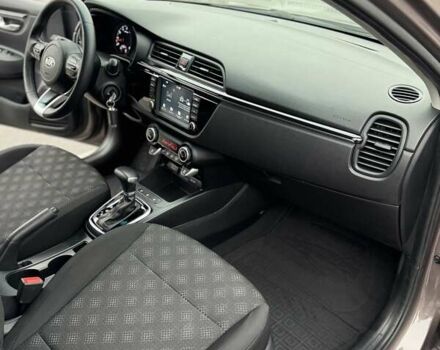 Коричневый Киа Рио, объемом двигателя 1.59 л и пробегом 67 тыс. км за 11800 $, фото 61 на Automoto.ua