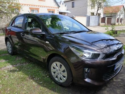 Коричневий Кіа Ріо, об'ємом двигуна 1.25 л та пробігом 4 тис. км за 13100 $, фото 1 на Automoto.ua