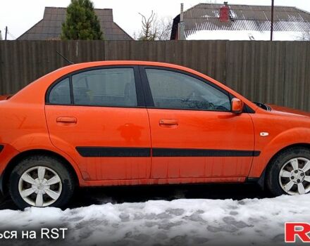 Червоний Кіа Ріо, об'ємом двигуна 1.4 л та пробігом 143 тис. км за 5000 $, фото 5 на Automoto.ua