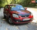 Красный Киа Рио, объемом двигателя 1.6 л и пробегом 152 тыс. км за 4300 $, фото 1 на Automoto.ua