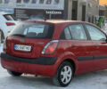 Красный Киа Рио, объемом двигателя 1.6 л и пробегом 178 тыс. км за 5000 $, фото 2 на Automoto.ua