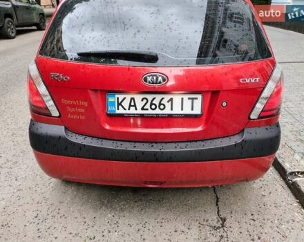 Красный Киа Рио, объемом двигателя 1.6 л и пробегом 194 тыс. км за 5400 $, фото 5 на Automoto.ua