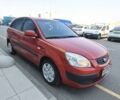 Красный Киа Рио, объемом двигателя 1.4 л и пробегом 280 тыс. км за 3622 $, фото 1 на Automoto.ua
