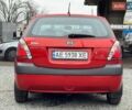 Красный Киа Рио, объемом двигателя 1.4 л и пробегом 188 тыс. км за 5700 $, фото 4 на Automoto.ua