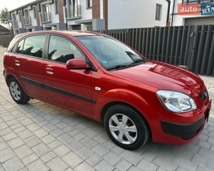 Красный Киа Рио, объемом двигателя 1.49 л и пробегом 264 тыс. км за 3999 $, фото 15 на Automoto.ua