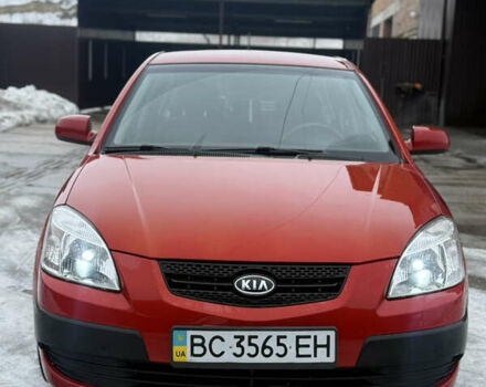 Красный Киа Рио, объемом двигателя 1.4 л и пробегом 110 тыс. км за 5900 $, фото 1 на Automoto.ua