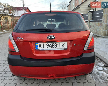 Червоний Кіа Ріо, об'ємом двигуна 1.4 л та пробігом 292 тис. км за 3999 $, фото 7 на Automoto.ua