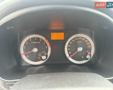 Красный Киа Рио, объемом двигателя 1.4 л и пробегом 110 тыс. км за 5900 $, фото 22 на Automoto.ua