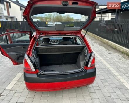 Красный Киа Рио, объемом двигателя 1.49 л и пробегом 264 тыс. км за 3999 $, фото 32 на Automoto.ua