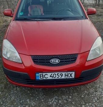 Красный Киа Рио, объемом двигателя 1.5 л и пробегом 263 тыс. км за 3500 $, фото 11 на Automoto.ua
