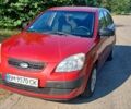 Красный Киа Рио, объемом двигателя 1.4 л и пробегом 219 тыс. км за 4100 $, фото 5 на Automoto.ua