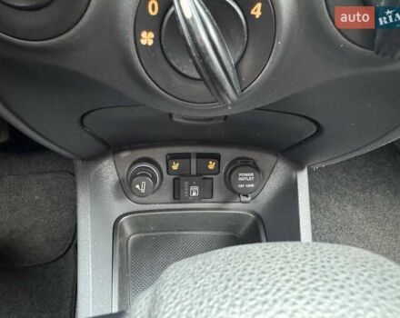 Красный Киа Рио, объемом двигателя 1.4 л и пробегом 188 тыс. км за 5700 $, фото 9 на Automoto.ua