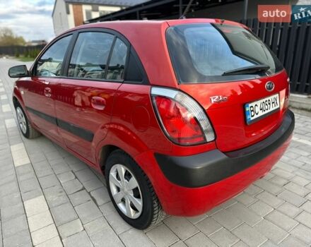 Красный Киа Рио, объемом двигателя 1.49 л и пробегом 264 тыс. км за 3999 $, фото 12 на Automoto.ua