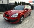 Красный Киа Рио, объемом двигателя 1.49 л и пробегом 264 тыс. км за 3999 $, фото 11 на Automoto.ua