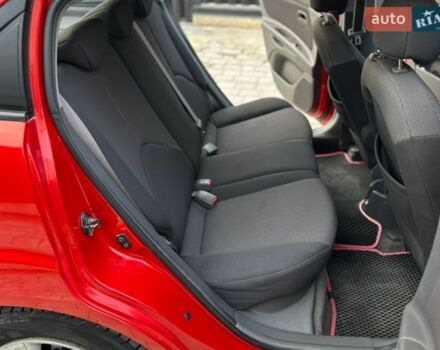 Красный Киа Рио, объемом двигателя 1.49 л и пробегом 264 тыс. км за 3999 $, фото 34 на Automoto.ua