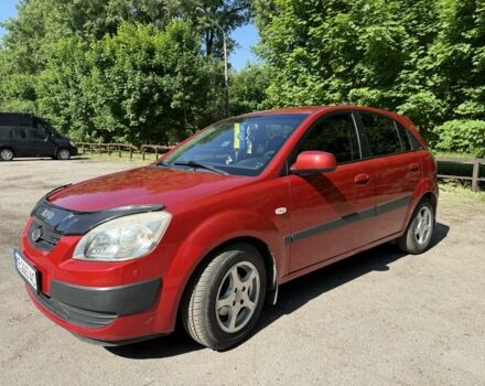 Червоний Кіа Ріо, об'ємом двигуна 1.3 л та пробігом 155 тис. км за 6299 $, фото 4 на Automoto.ua