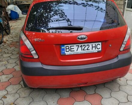Красный Киа Рио, объемом двигателя 1.4 л и пробегом 160 тыс. км за 5000 $, фото 5 на Automoto.ua
