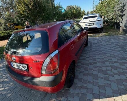 Красный Киа Рио, объемом двигателя 1.6 л и пробегом 269 тыс. км за 4800 $, фото 5 на Automoto.ua