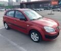 Красный Киа Рио, объемом двигателя 1.4 л и пробегом 216 тыс. км за 3900 $, фото 6 на Automoto.ua