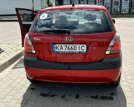 Красный Киа Рио, объемом двигателя 1.4 л и пробегом 257 тыс. км за 5300 $, фото 4 на Automoto.ua