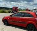 Червоний Кіа Ріо, об'ємом двигуна 1.4 л та пробігом 257 тис. км за 5300 $, фото 2 на Automoto.ua