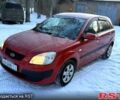 Красный Киа Рио, объемом двигателя 1.4 л и пробегом 250 тыс. км за 4700 $, фото 1 на Automoto.ua