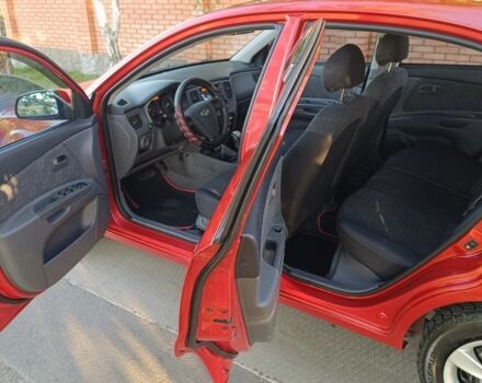 Красный Киа Рио, объемом двигателя 1.4 л и пробегом 161 тыс. км за 5774 $, фото 16 на Automoto.ua