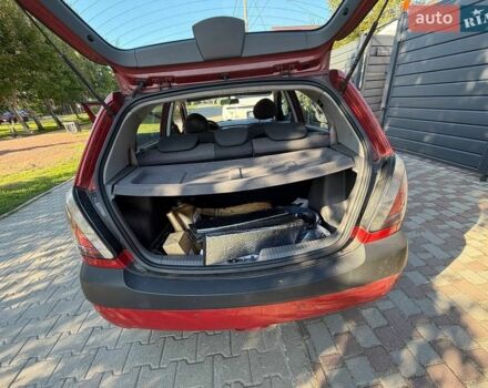 Красный Киа Рио, объемом двигателя 1.6 л и пробегом 269 тыс. км за 4800 $, фото 9 на Automoto.ua