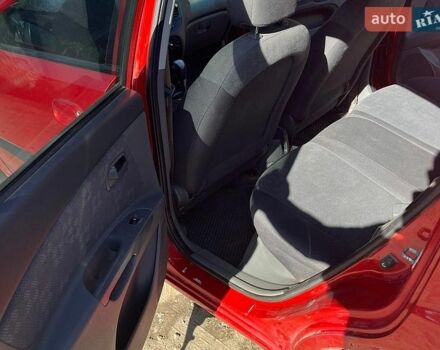Красный Киа Рио, объемом двигателя 1.4 л и пробегом 214 тыс. км за 6500 $, фото 4 на Automoto.ua