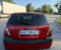 Красный Киа Рио, объемом двигателя 1.4 л и пробегом 312 тыс. км за 5500 $, фото 5 на Automoto.ua