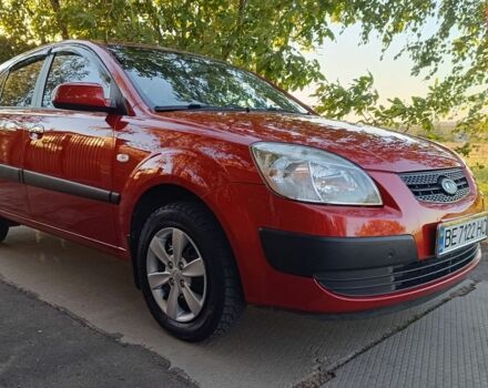 Красный Киа Рио, объемом двигателя 1.4 л и пробегом 161 тыс. км за 5750 $, фото 2 на Automoto.ua