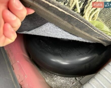 Червоний Кіа Ріо, об'ємом двигуна 1.4 л та пробігом 153 тис. км за 6399 $, фото 24 на Automoto.ua