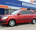 Красный Киа Рио, объемом двигателя 1.4 л и пробегом 153 тыс. км за 6499 $, фото 1 на Automoto.ua