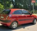 Красный Киа Рио, объемом двигателя 1.4 л и пробегом 155 тыс. км за 5800 $, фото 5 на Automoto.ua