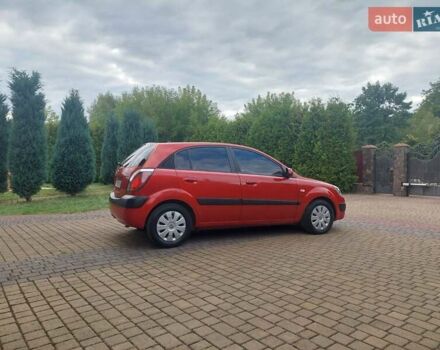 Красный Киа Рио, объемом двигателя 1.4 л и пробегом 289 тыс. км за 3900 $, фото 13 на Automoto.ua
