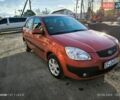 Красный Киа Рио, объемом двигателя 1.6 л и пробегом 172 тыс. км за 4650 $, фото 1 на Automoto.ua
