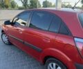 Красный Киа Рио, объемом двигателя 1.4 л и пробегом 312 тыс. км за 5500 $, фото 1 на Automoto.ua