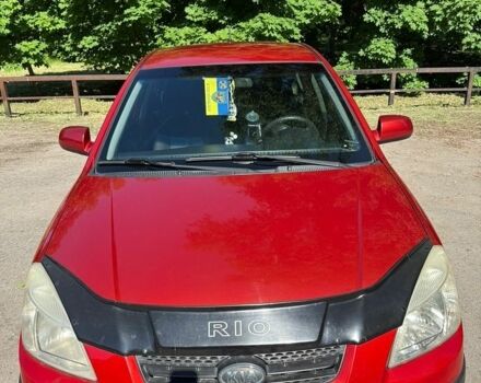 Красный Киа Рио, объемом двигателя 1.4 л и пробегом 155 тыс. км за 5800 $, фото 8 на Automoto.ua