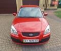 Красный Киа Рио, объемом двигателя 1.4 л и пробегом 289 тыс. км за 3900 $, фото 6 на Automoto.ua